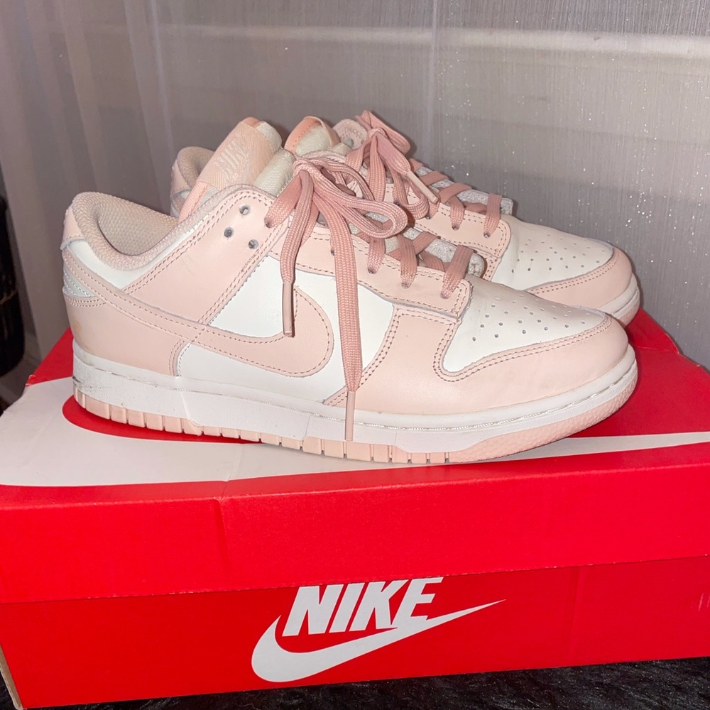 Women’s Orange Pearl Low Nike Dunks 💖✨